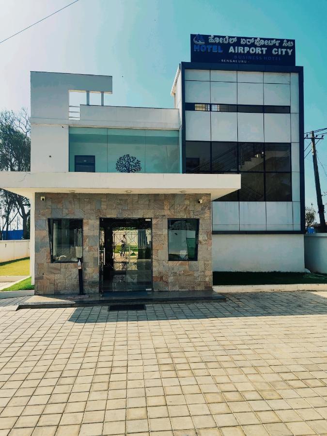 Hotel Airport City Dod Jala Exterior photo